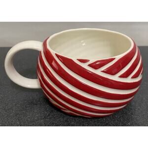 Starbucks Coffee Christmas Mug Candy Cane 2013 Red White Stripe 12 oz Holiday